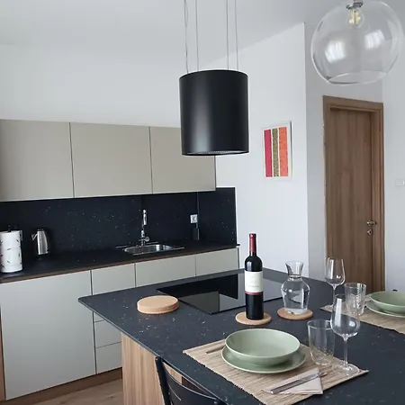 Viktoria Apartment *