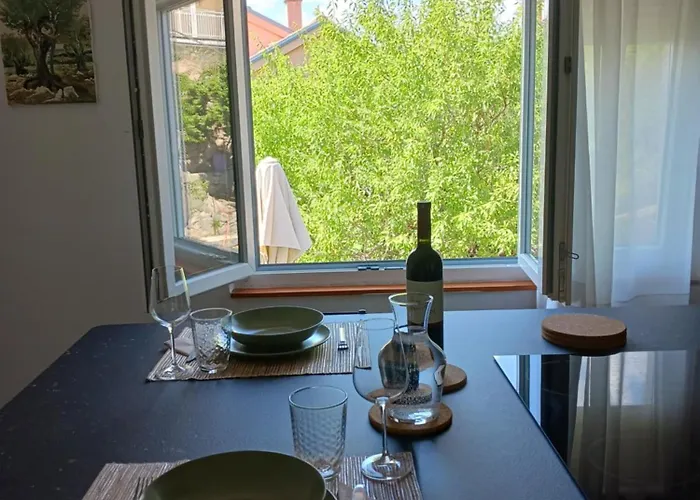 Viktoria Apartment *